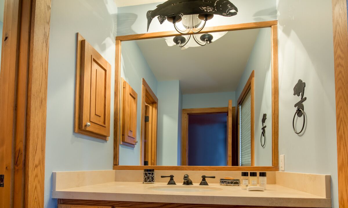 Photo of Bathroom in Elkhorn Village
