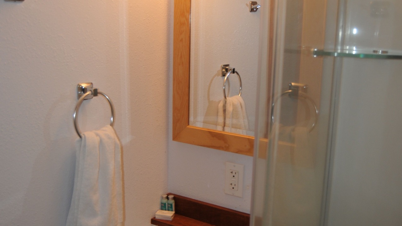 Photo of Bathroom in West Yellowstone