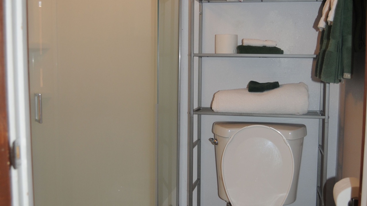 Photo of Bathroom in West Yellowstone