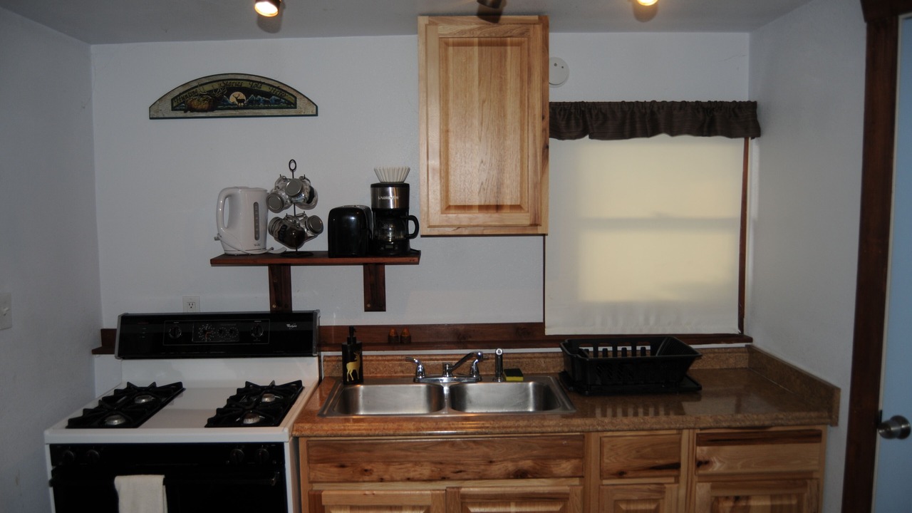Photo of Kitchen in West Yellowstone