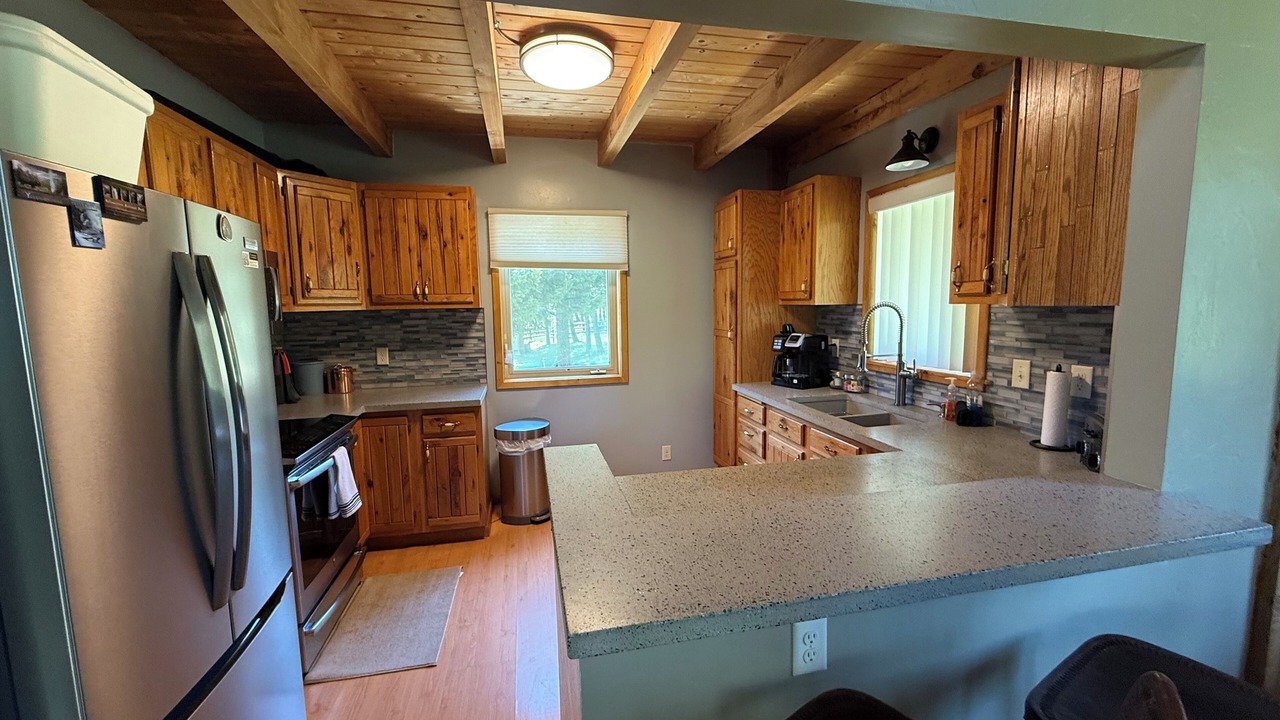 Photo of Kitchen in Emigrant
