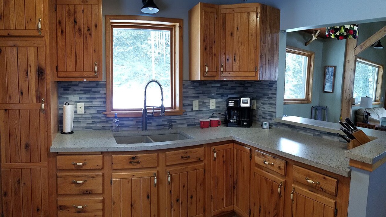 Photo of Kitchen in Emigrant