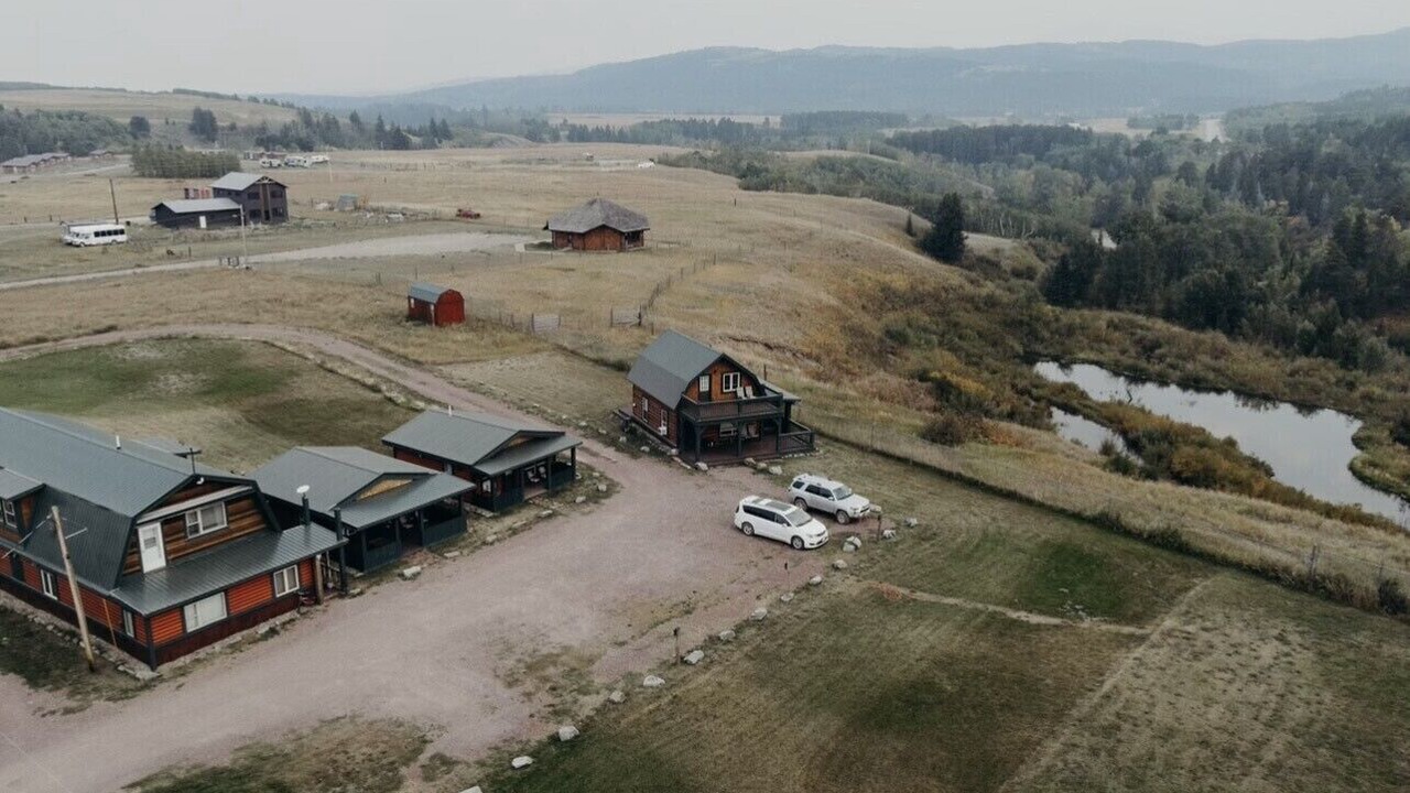 Photo of Outdoor in East Glacier Park Village