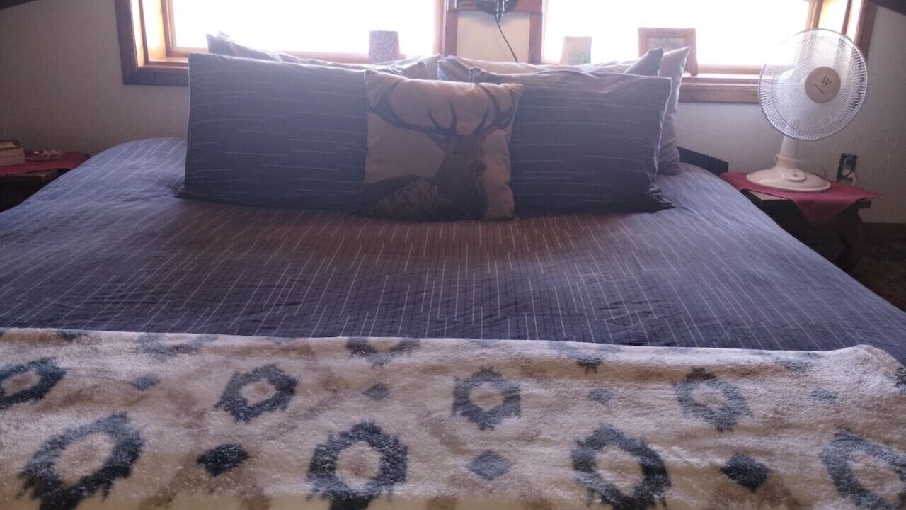 Photo of Bedroom in Livingston