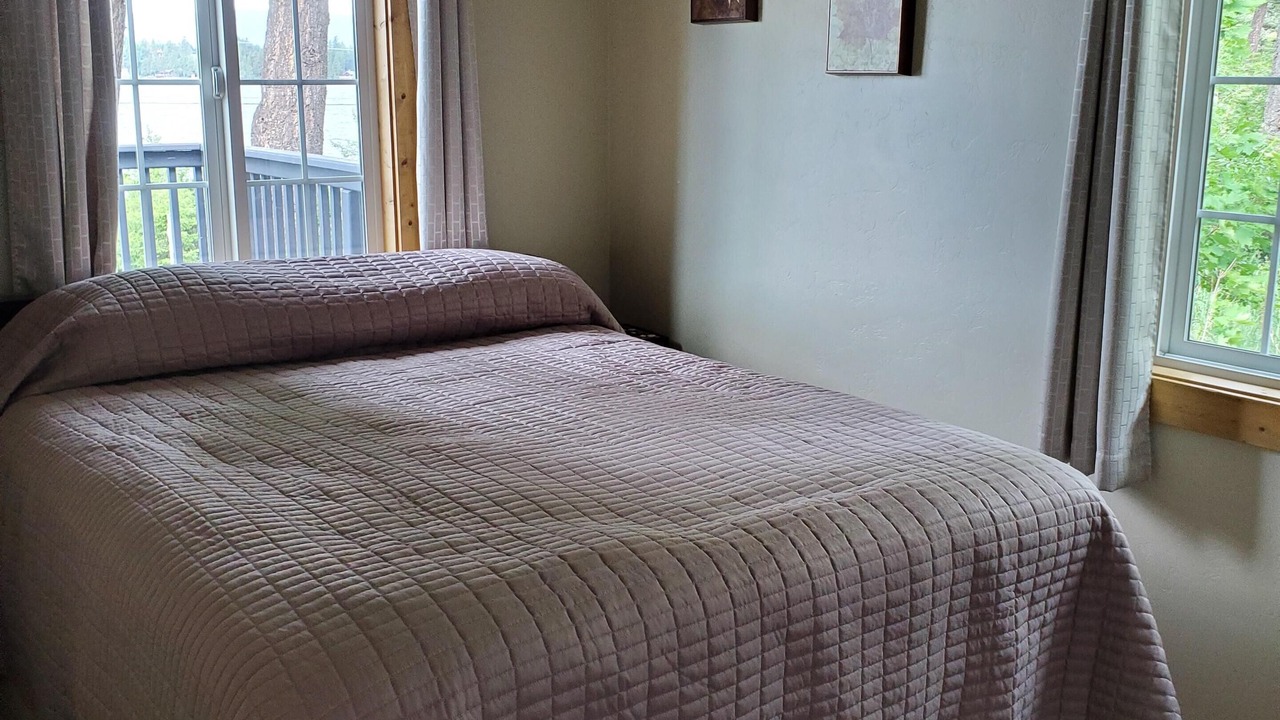 Photo of Bedroom in Bigfork