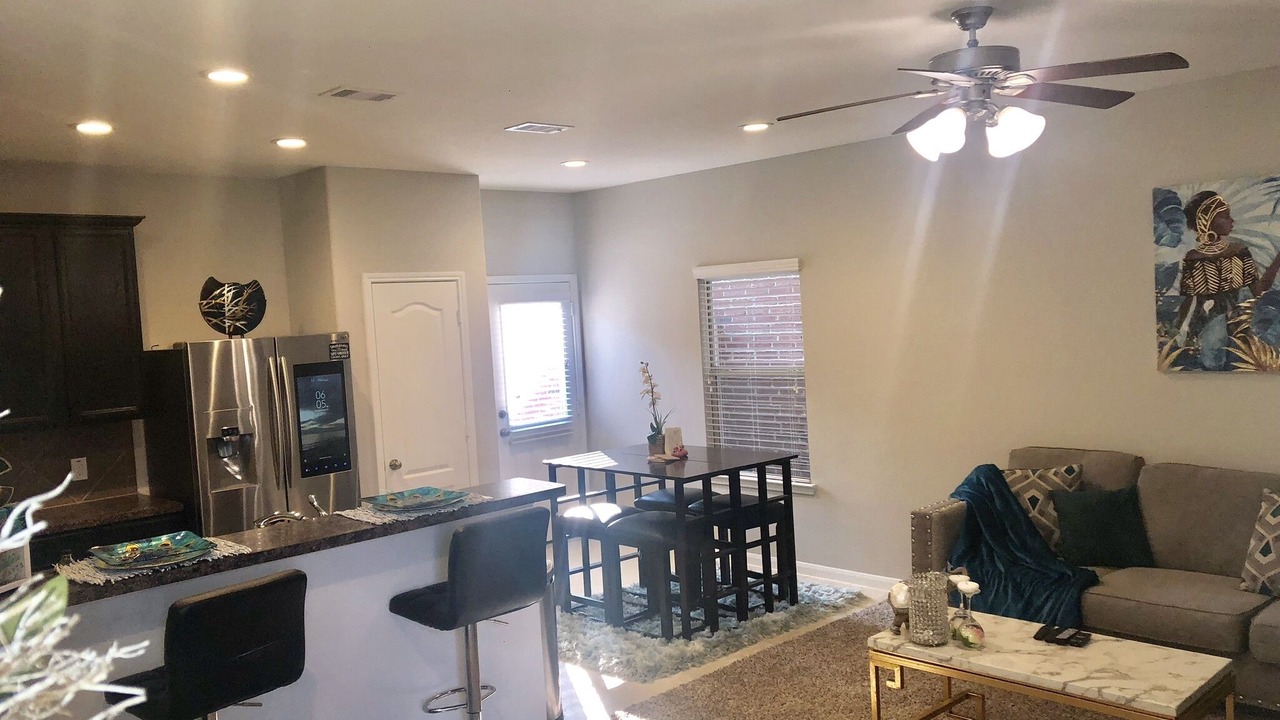 Photo of Livingroom in Bammel