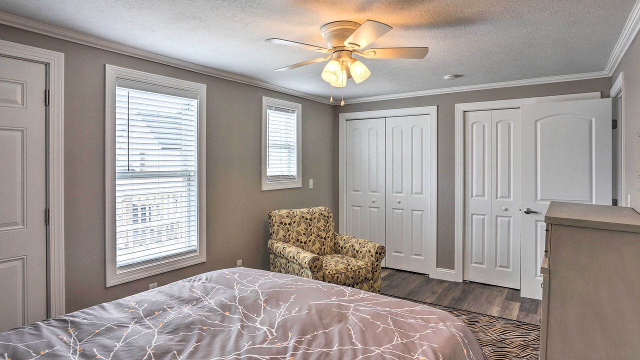 Photo of Bedroom in Lorain