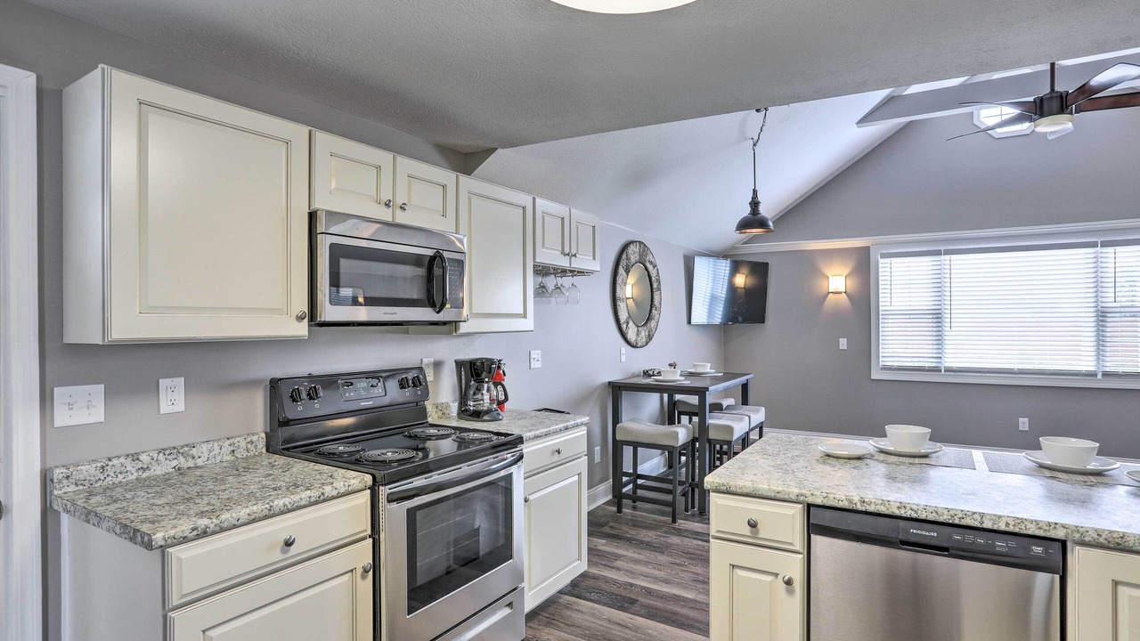 Photo of Kitchen in Lorain