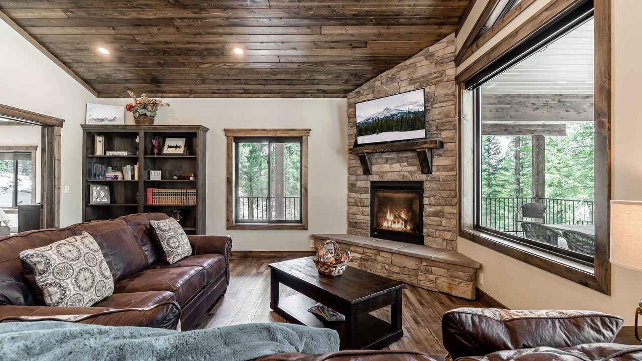 Photo of Bedroom in Island Park