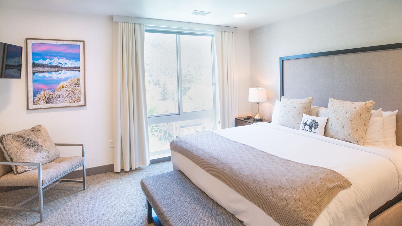 Photo of Bedroom in Jackson
