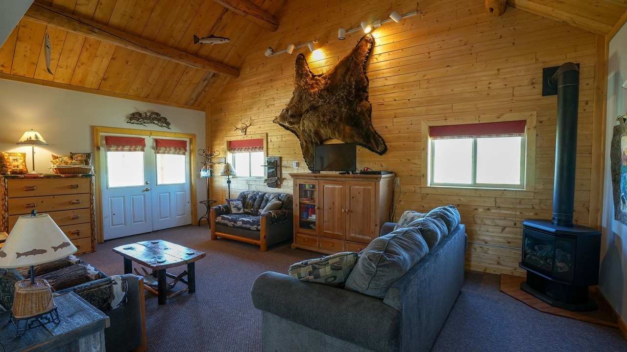 Photo of Livingroom in Virginia City Ranches
