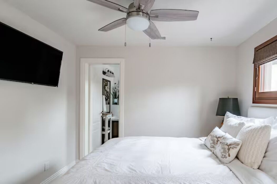 Photo of Bedroom in Rancho Penasquitos