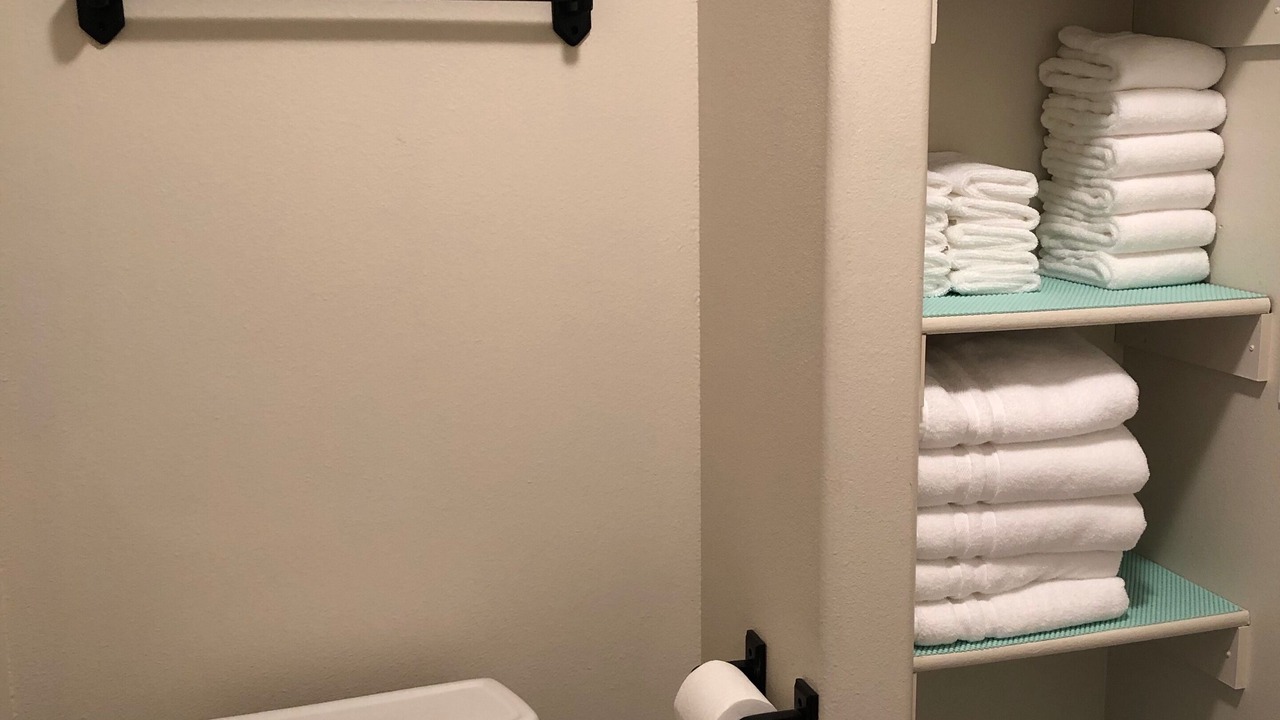 Photo of Bathroom in Escalante