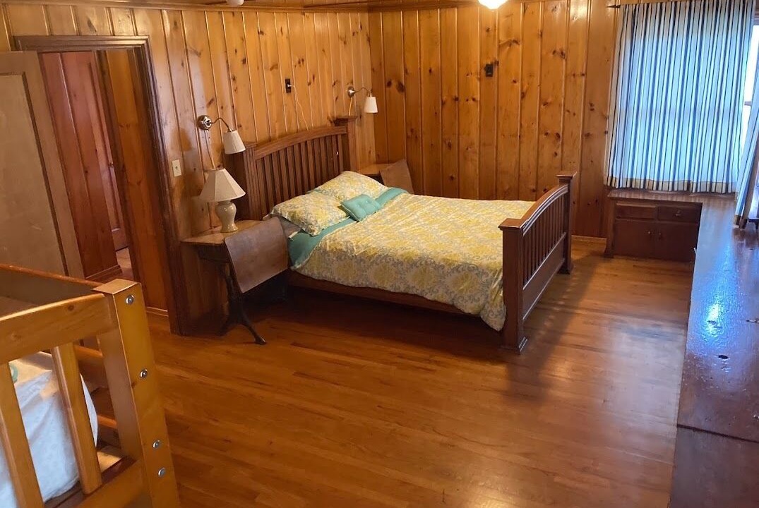 Photo of Bedroom in Wallace