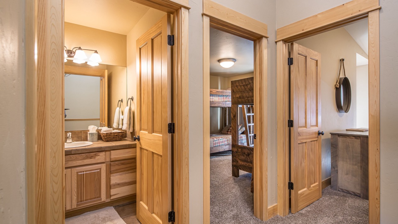 Photo of Bathroom in Big Sky