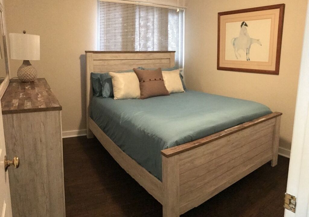 Photo of Bedroom in Mission Beach