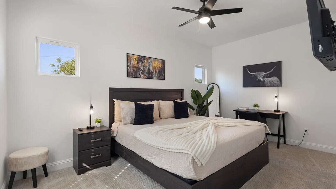 Photo of Bedroom in West Dallas