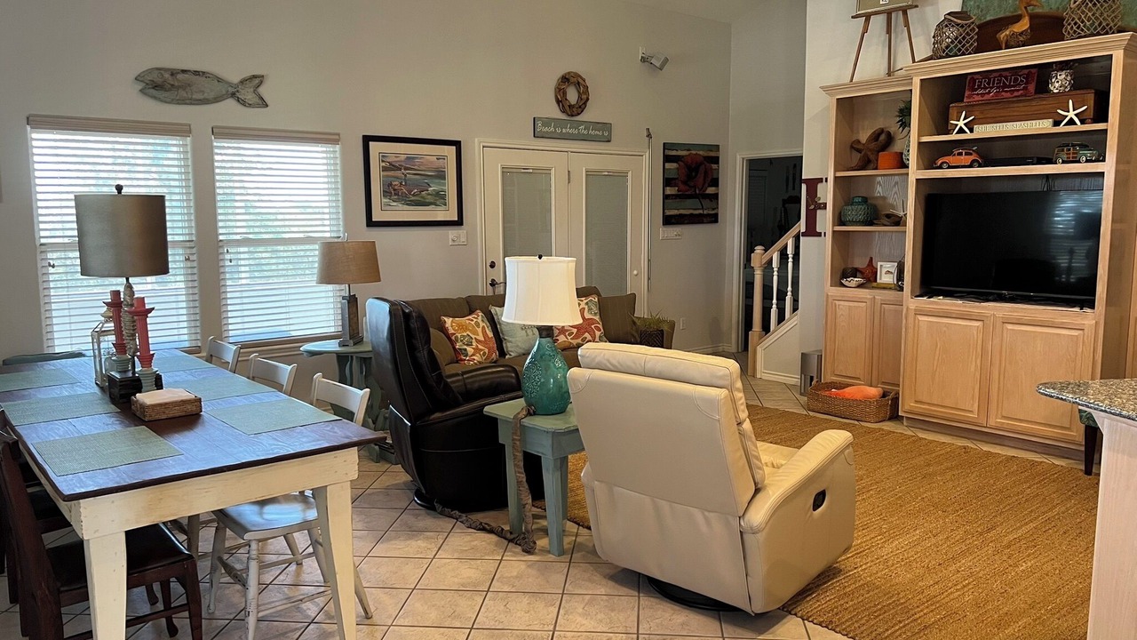 Photo of Livingroom in Port O Connor