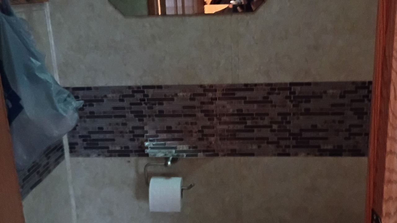 Photo of Bathroom in Pledger