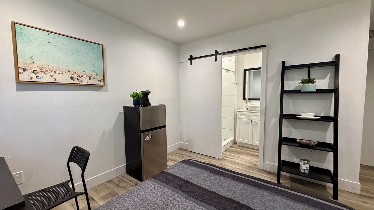 Photo of Bedroom in Downtown Los Angeles