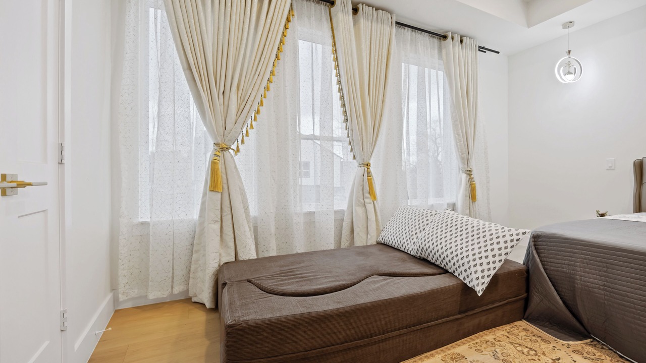 Photo of Bedroom in Foster Place