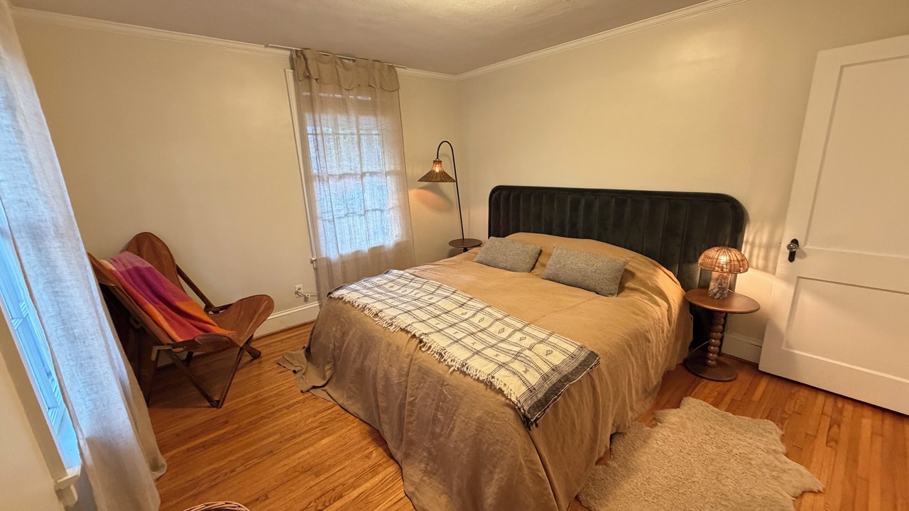 Photo of Bedroom in Plaza Midwood