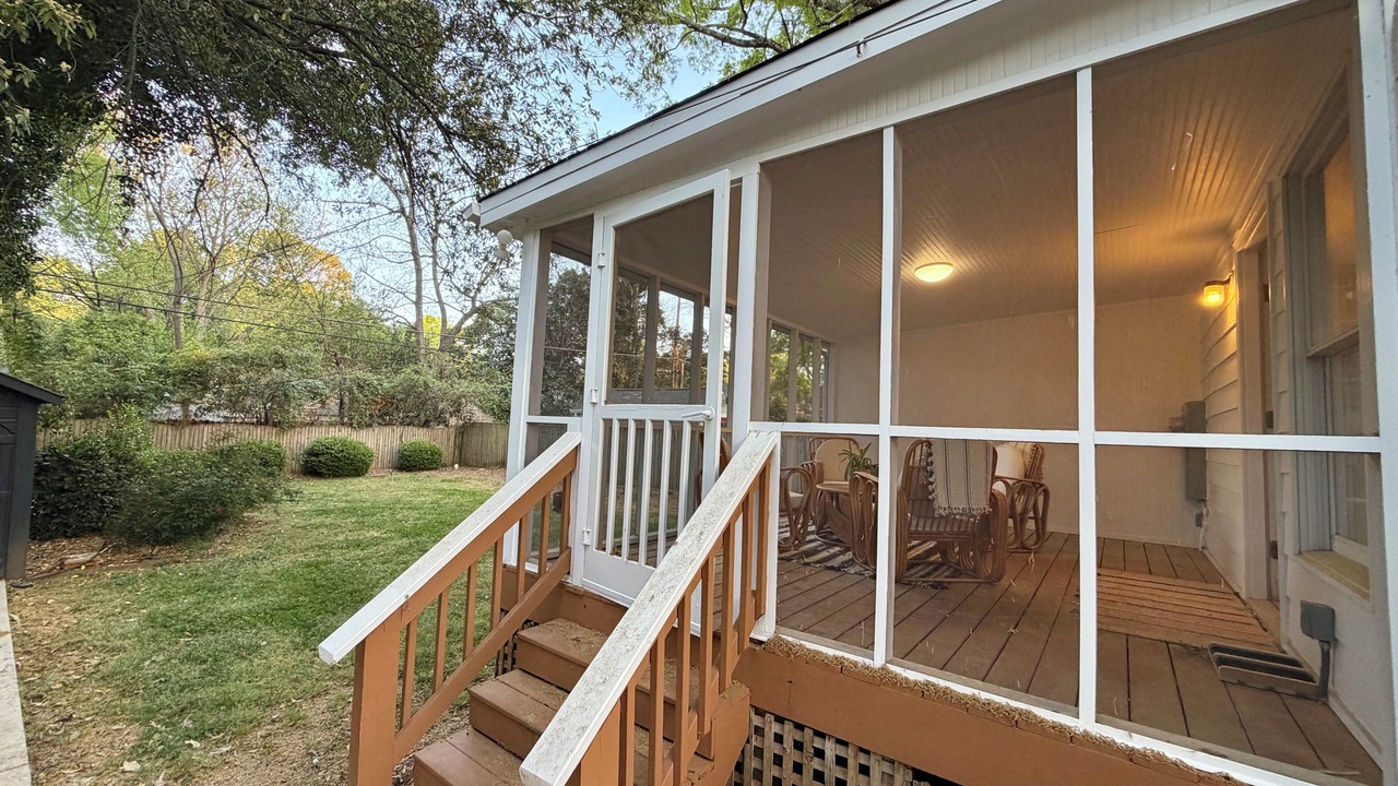 Photo of Patio Balcony in Plaza Midwood