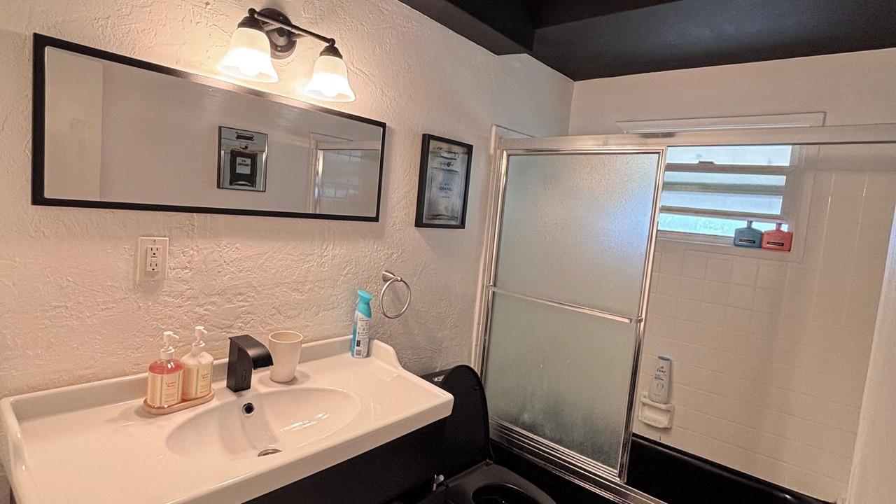 Photo of Bathroom in Beverly Hills