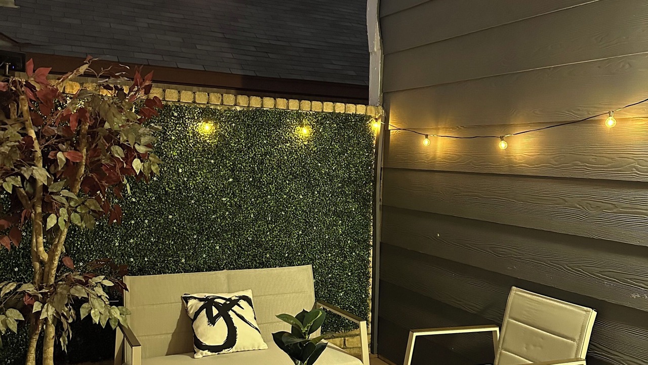 Photo of Patio Balcony in George Bush Park/Eldridge