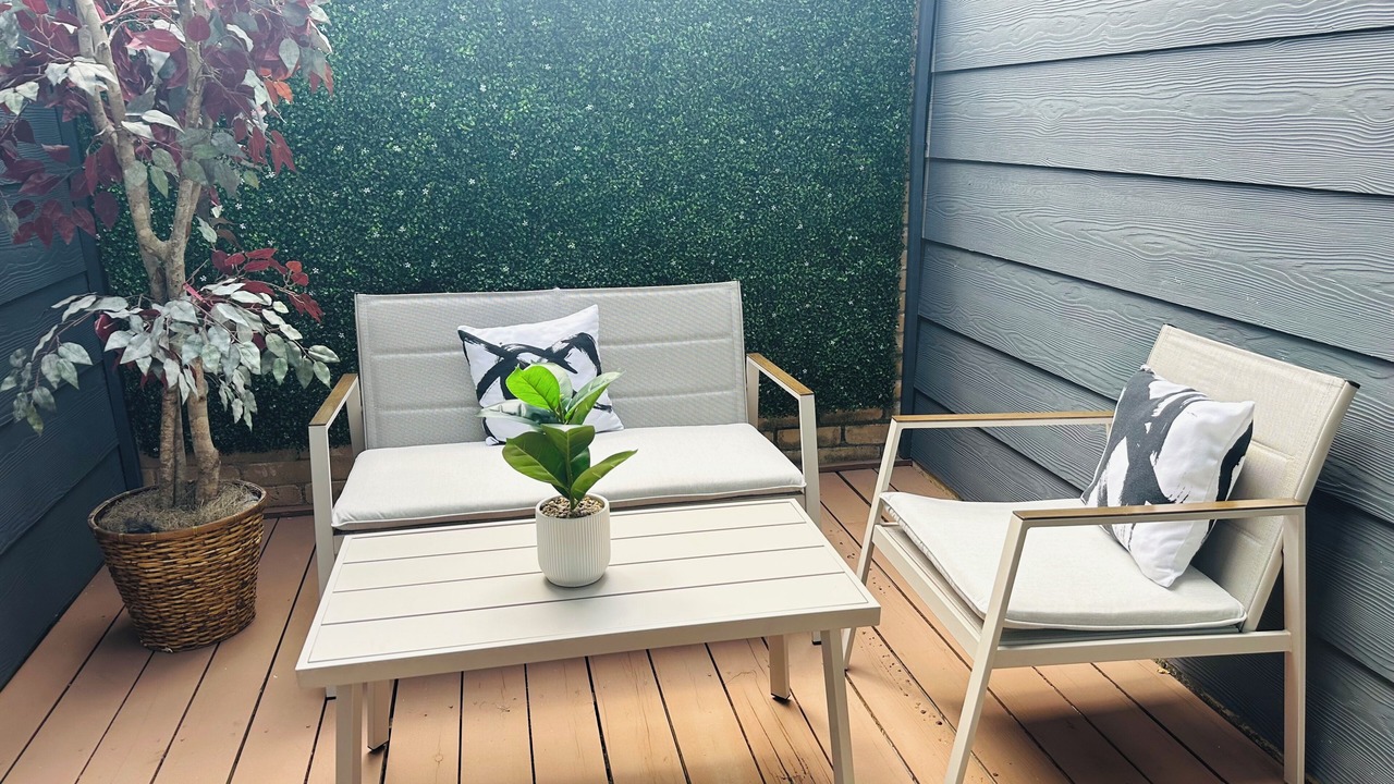 Photo of Patio Balcony in George Bush Park/Eldridge