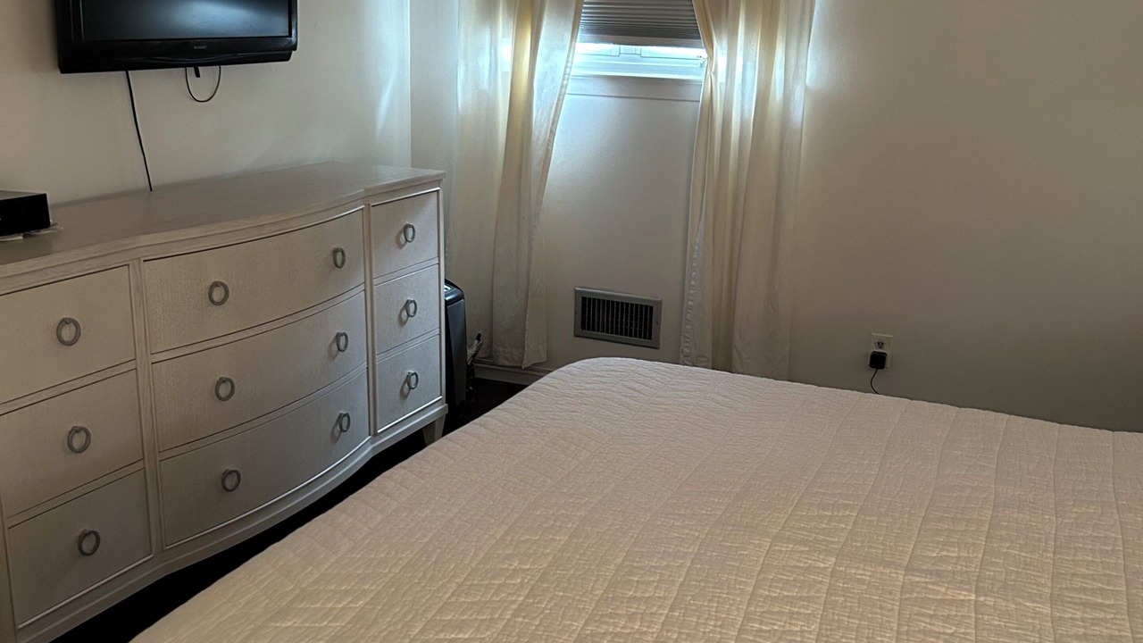 Photo of Bedroom in Getty Square