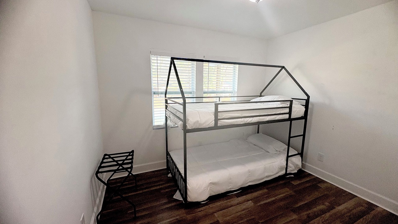 Photo of Bedroom in Atlanta