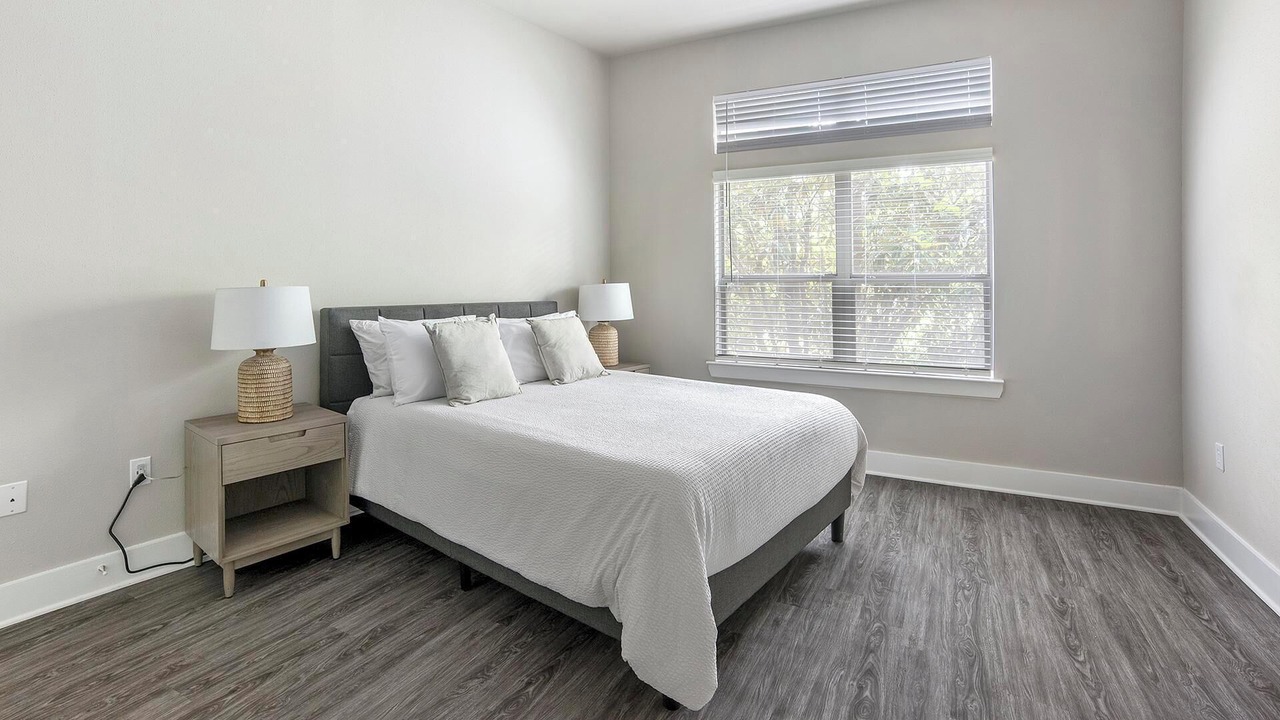 Photo of Bedroom in Nassau Bay