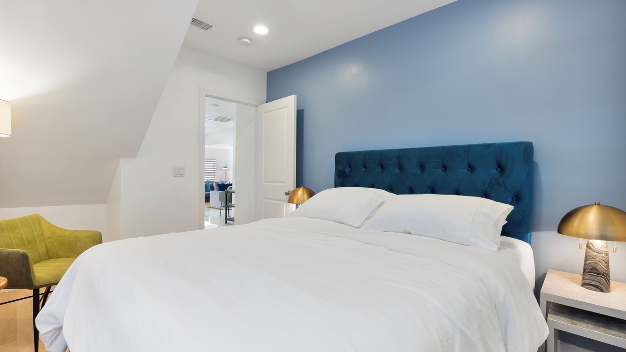 Photo of Bedroom in North Central