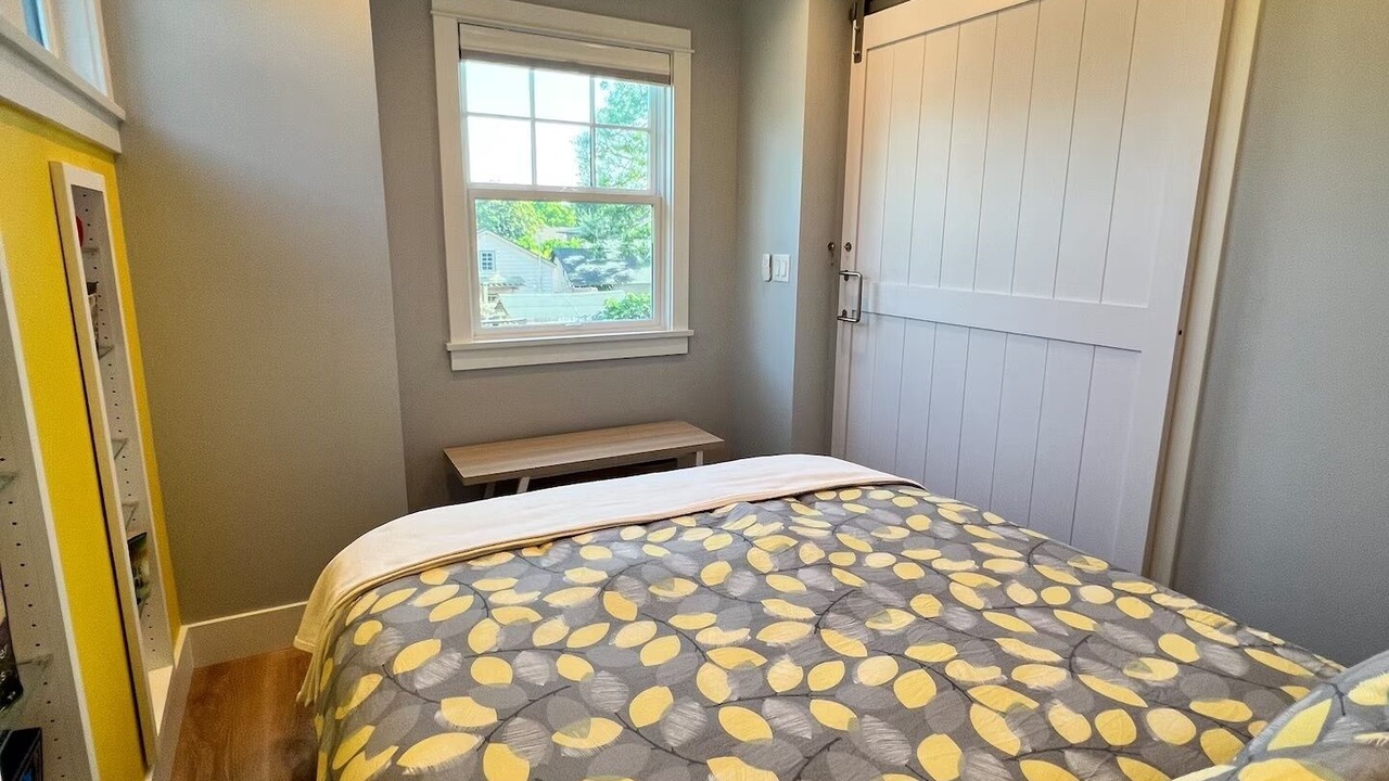 Photo of Bedroom in South Pasadena