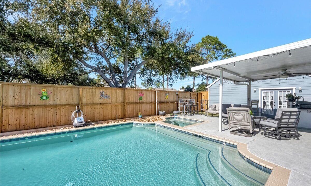 Photo of Outdoor in Nassau Bay