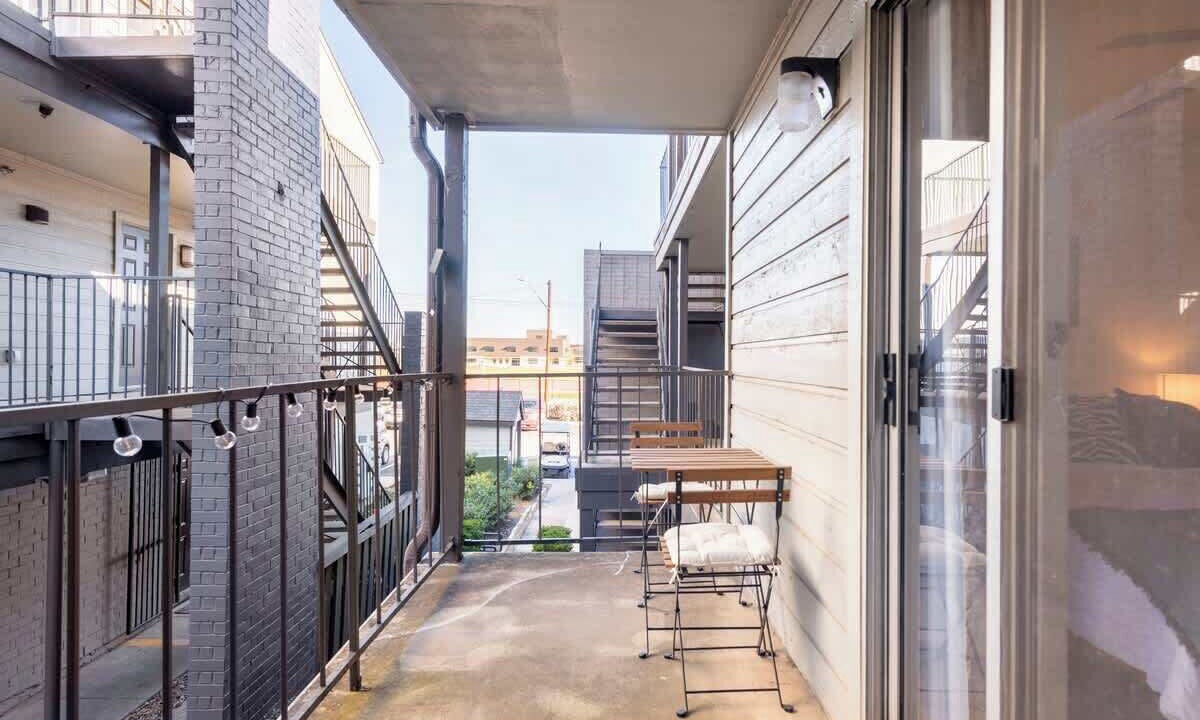 Photo of Outdoor in South Lamar