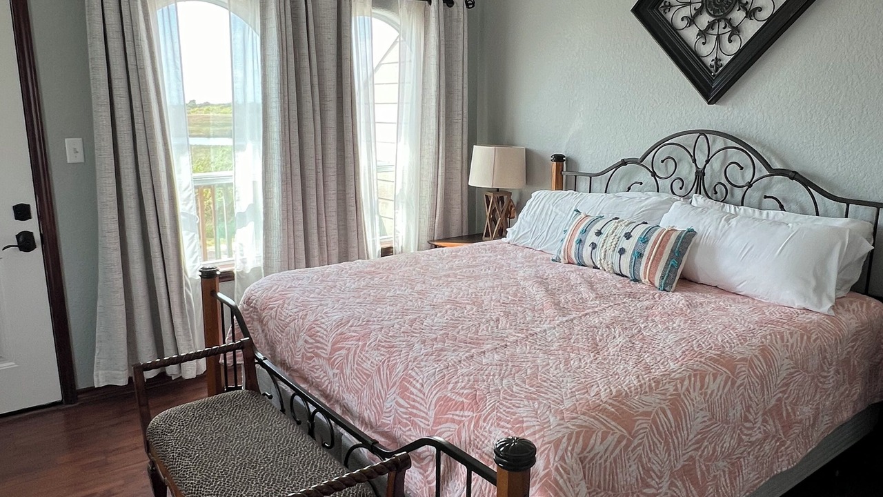 Photo of Bedroom in Matagorda