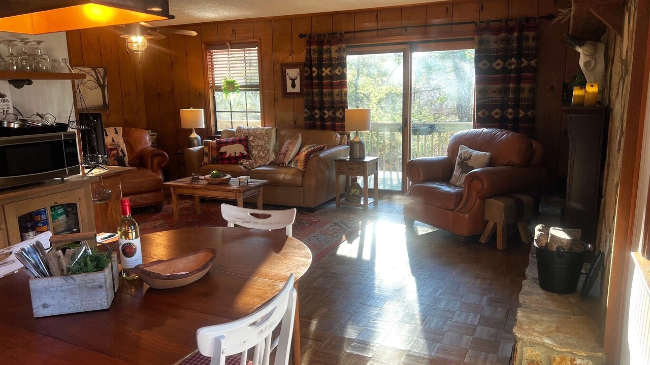 Photo of Livingroom in Connellys Springs