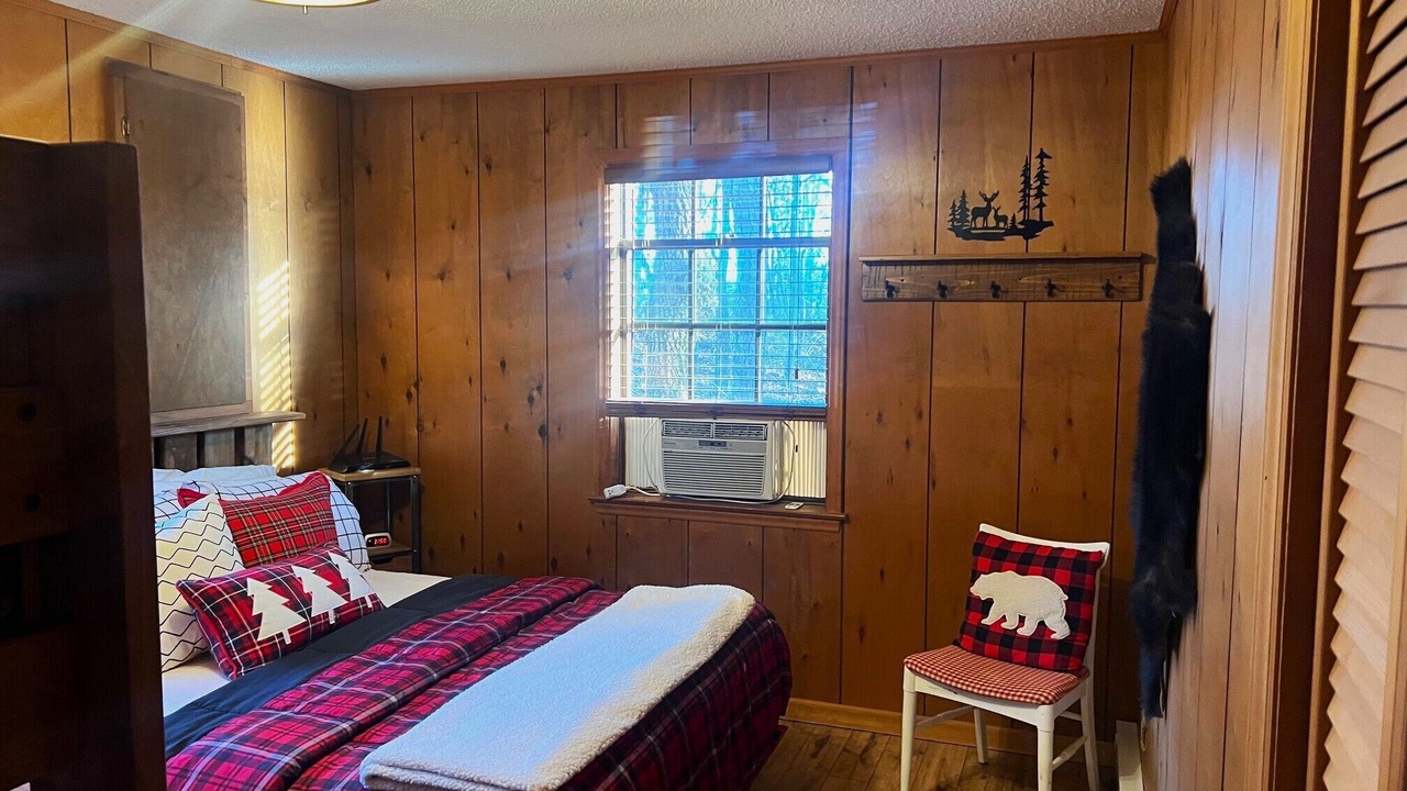Photo of Bedroom in Connellys Springs