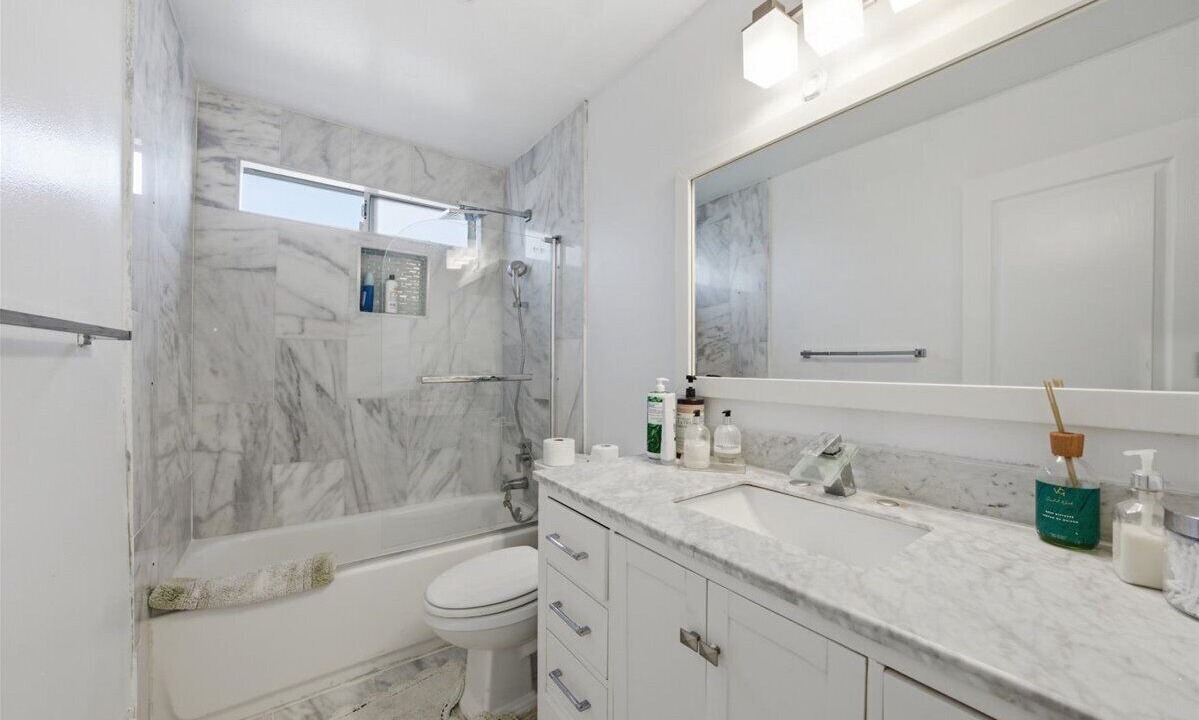 Photo of Bathroom in Lomita