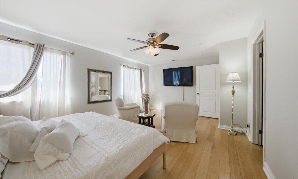 Photo of Bedroom in Lomita