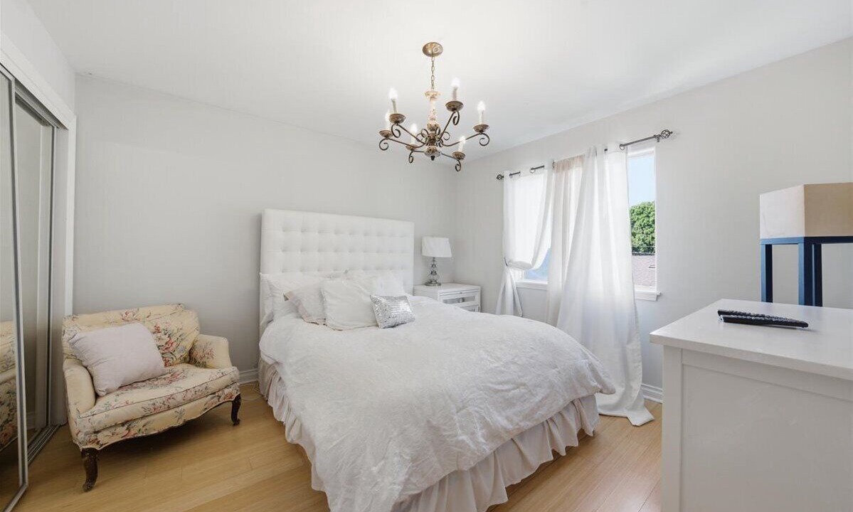 Photo of Bedroom in Lomita