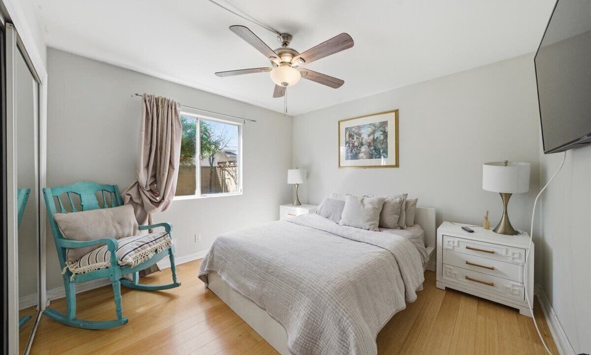 Photo of Bedroom in Lomita