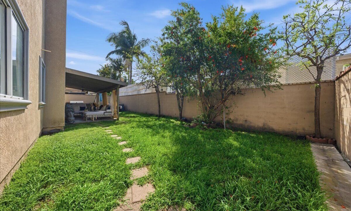 Photo of Patio Balcony in Lomita