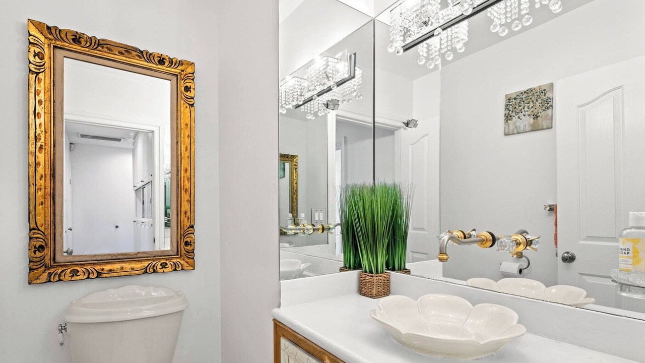 Photo of Bathroom in Beverly Hills