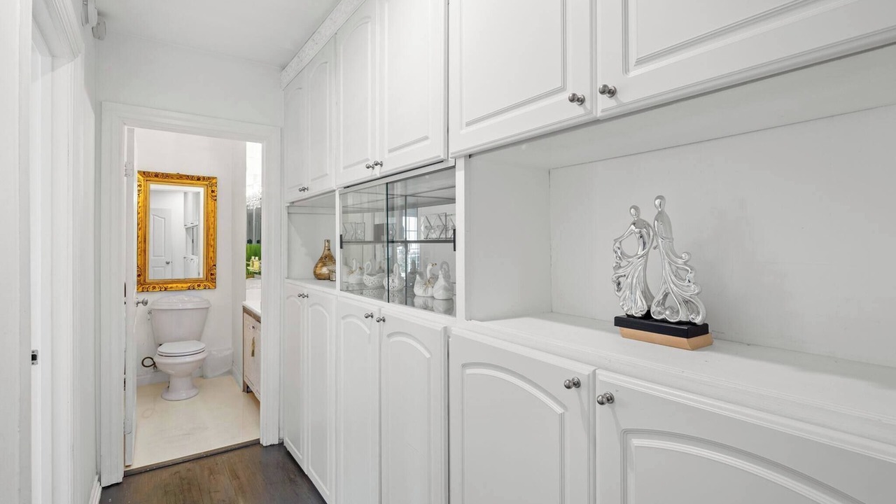 Photo of Bathroom in Beverly Hills