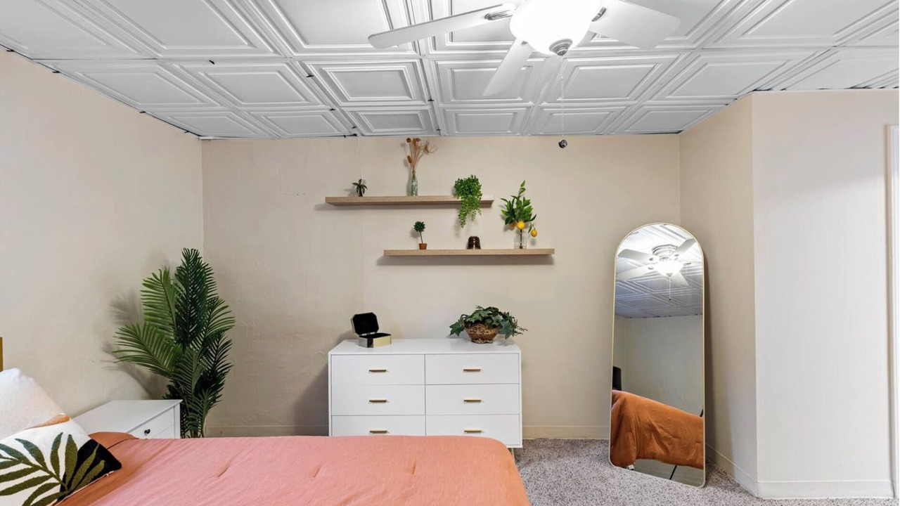 Photo of Bedroom in Loring Heights