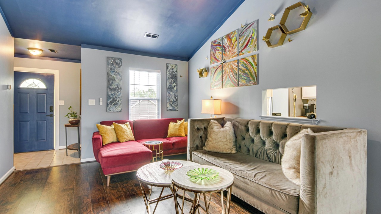Photo of Livingroom in Paw Creek