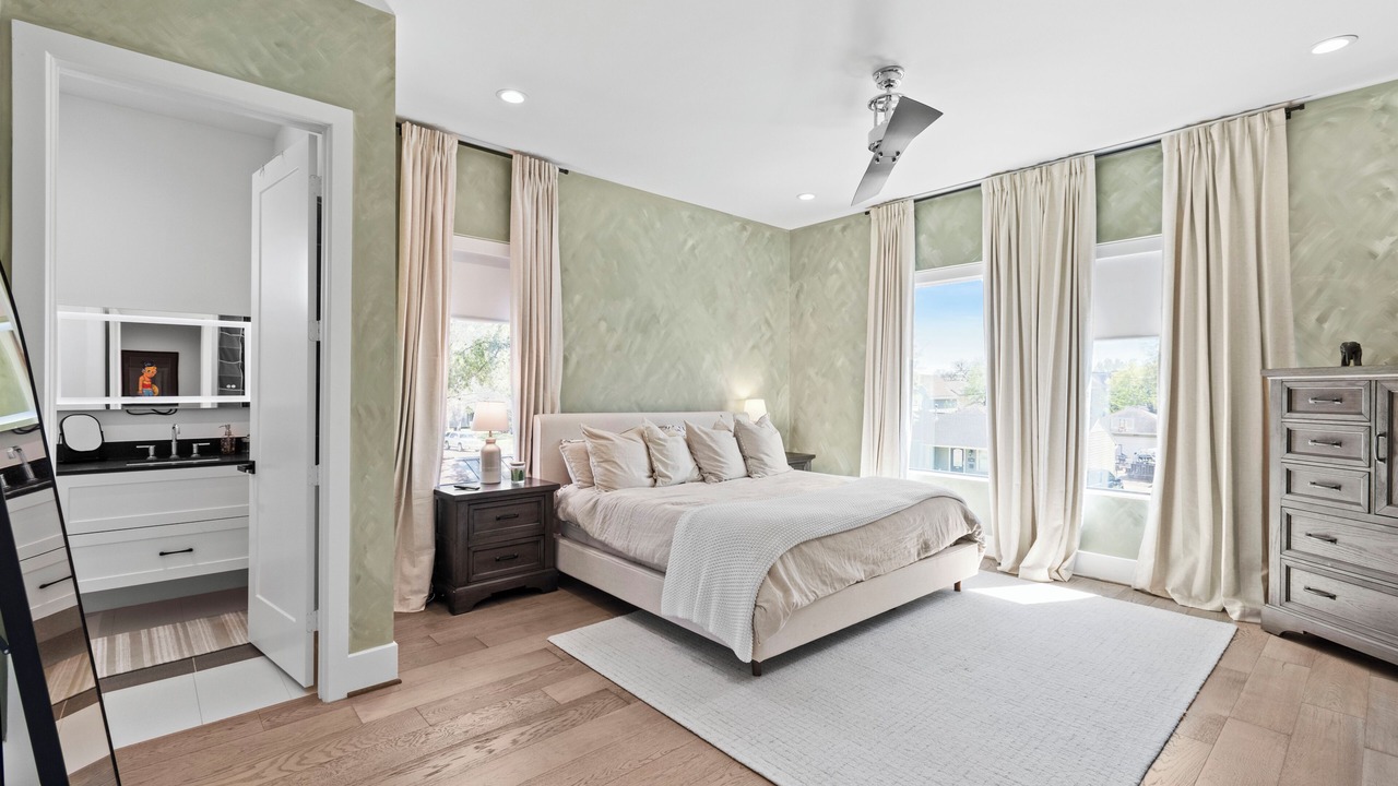 Photo of Bedroom in Garden Oaks